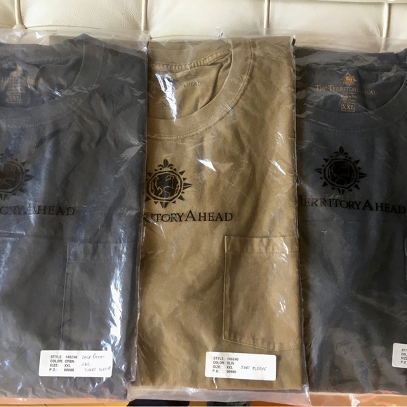 ALL SOLD The Territory Ahead 👕 Four (4) Men’s T-Shirts - Picture 6 of 10